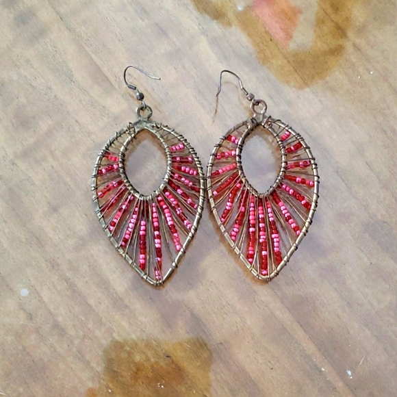 Jewelry - Valentines day earings